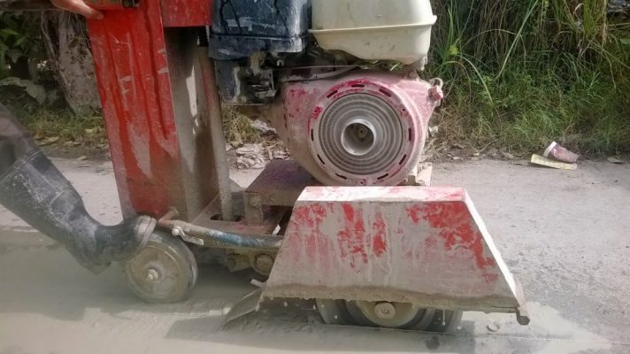 Thi công khoan cắt đục phá bê tông, cắt bê tông nền sàn tại Hà Nội Thi công khoan cắt đục phá bê tông, cắt bê tông nền sàn tại Hà Nội